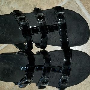 Vionic Black Strappy Sandals